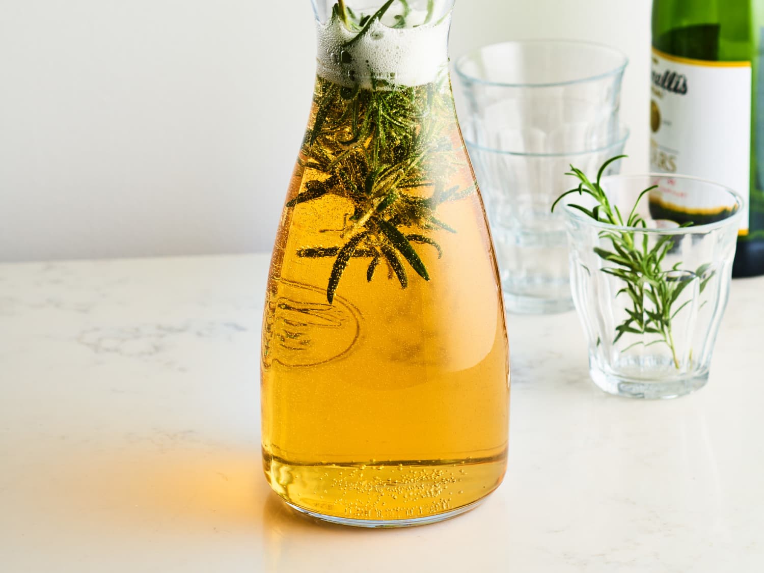 Sparkling Rosemary Apple Cider - Southern Discourse