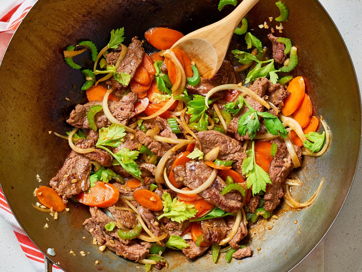 Leftover Prime Rib Stir Fry : Korean Beef Stir Fry Jo Cooks : Cups leftover prime rib roast, cubed into bite sized pieces (or shredded in a food processor).
