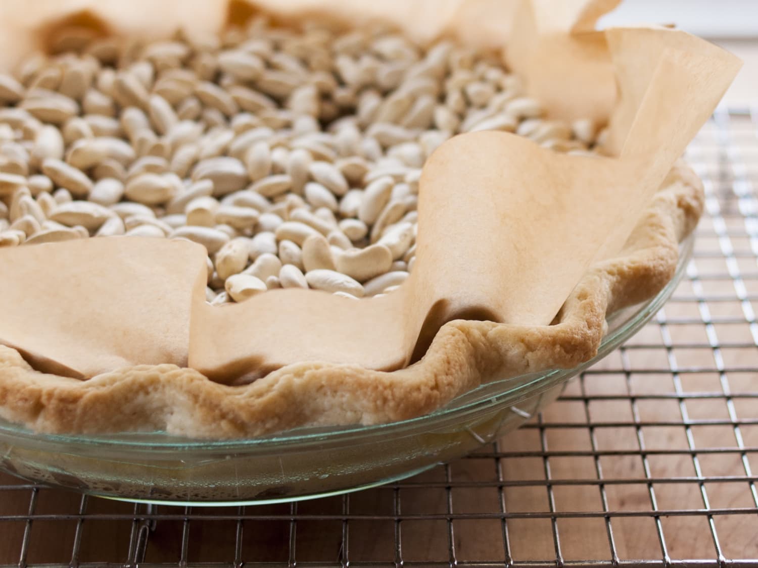 How To Blind Bake A Pie Crust Easy Pre Baking Step By Step Guide Kitchn