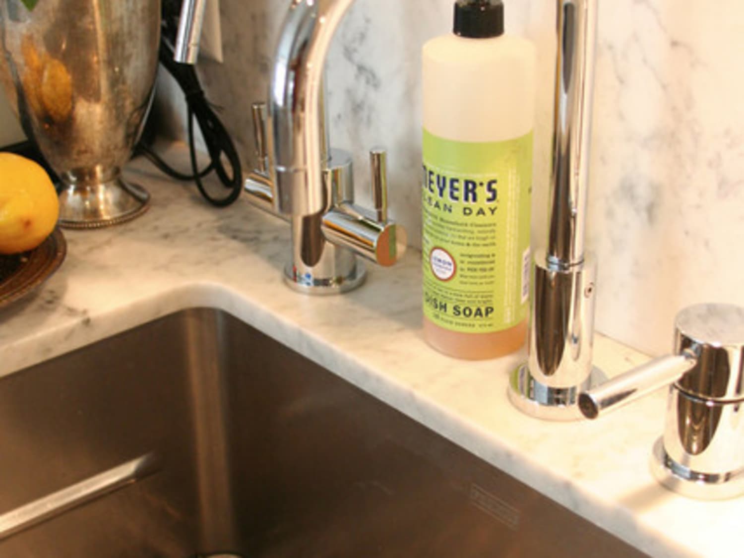 6 Things You Need To Know About Undermount Kitchen Sinks Kitchn