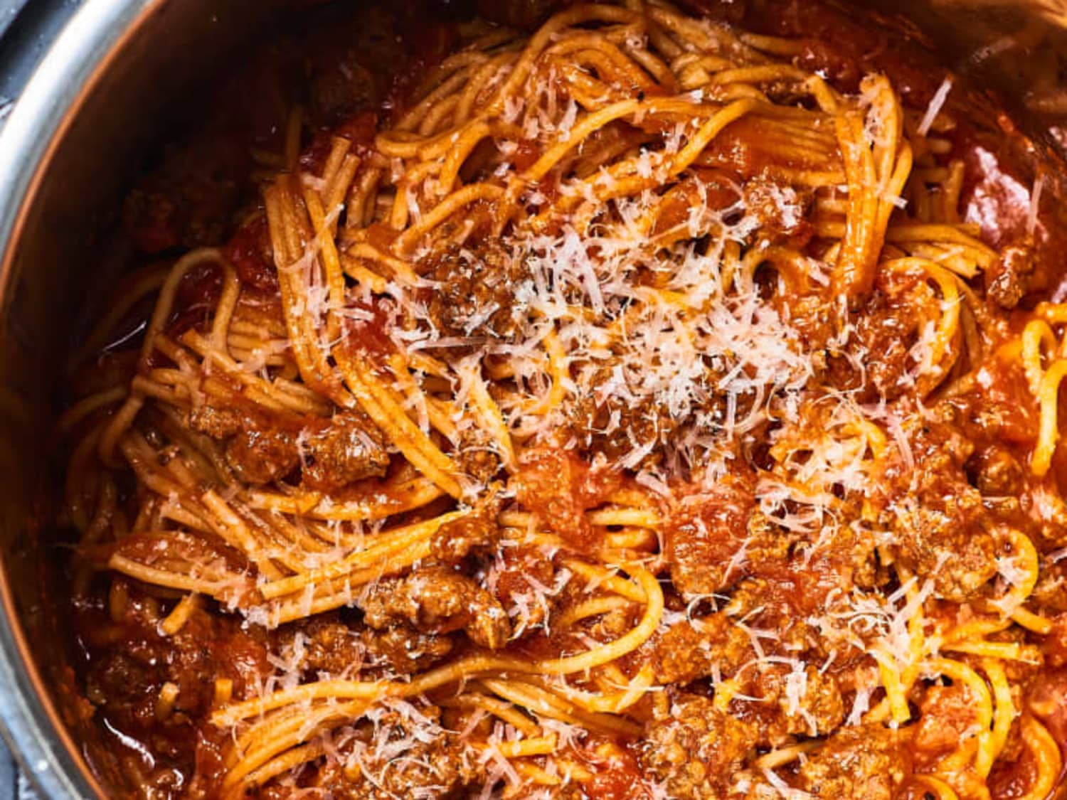 Instant Pot Miracle: One-Pan Pasta & Meat Sauce