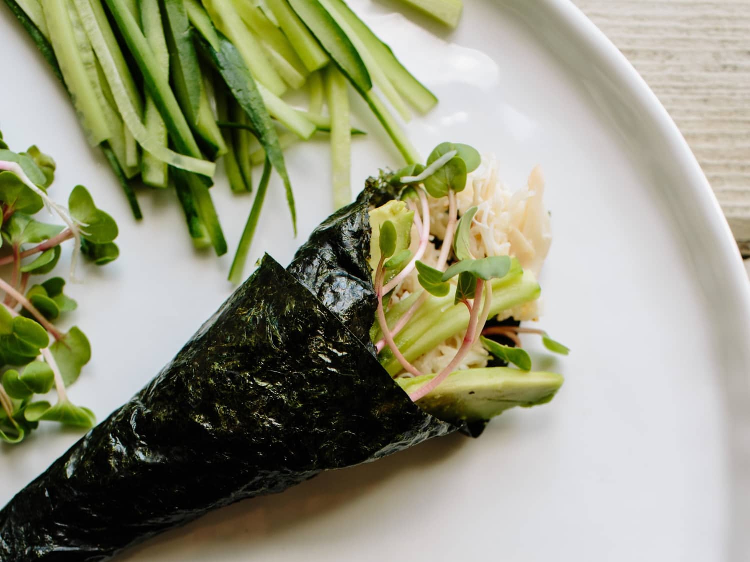 Recipe Crab Avocado Hand Rolls Temaki Kitchn