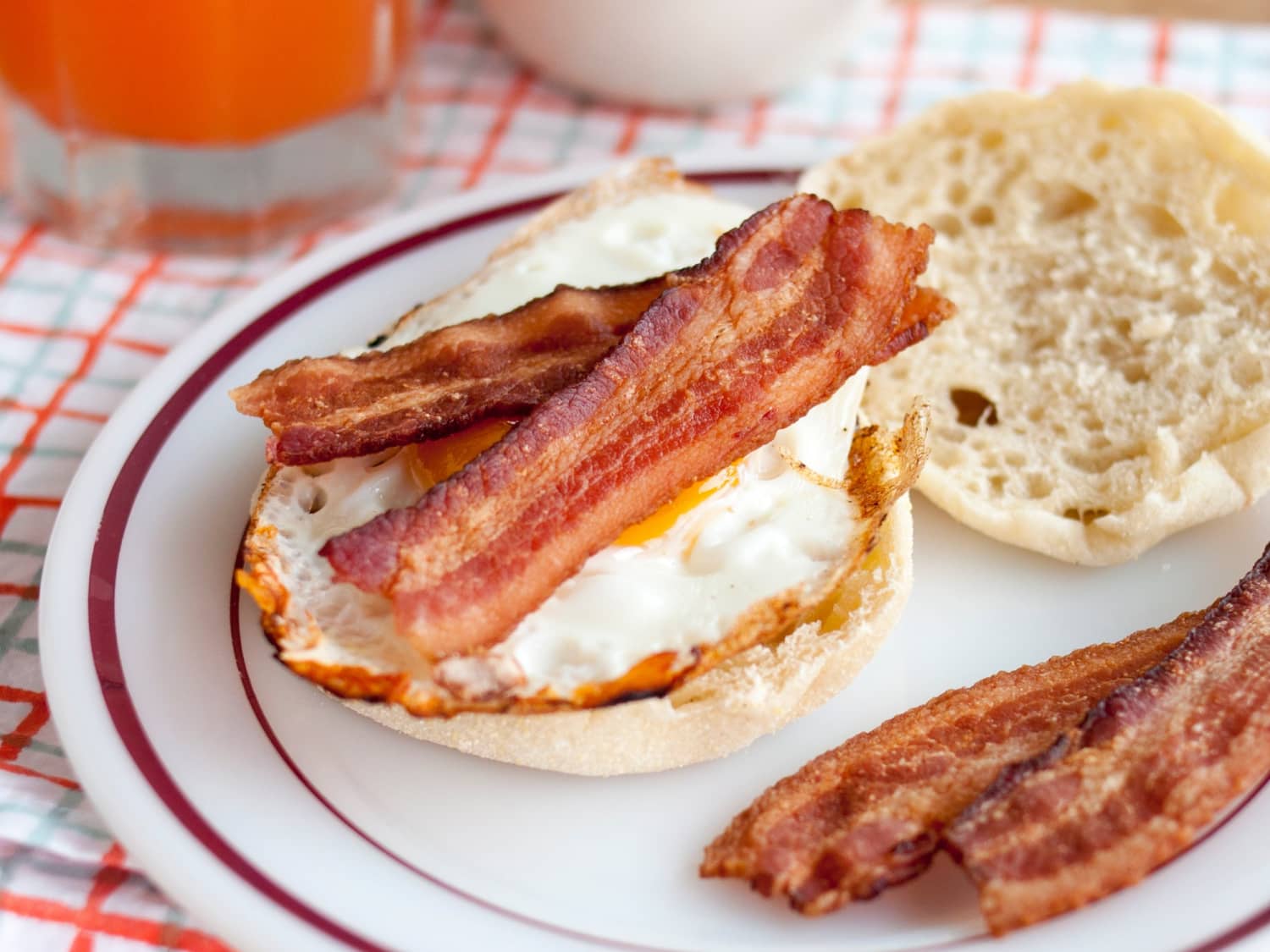 Crispy Microwave Bacon - Healthy Recipes Blog