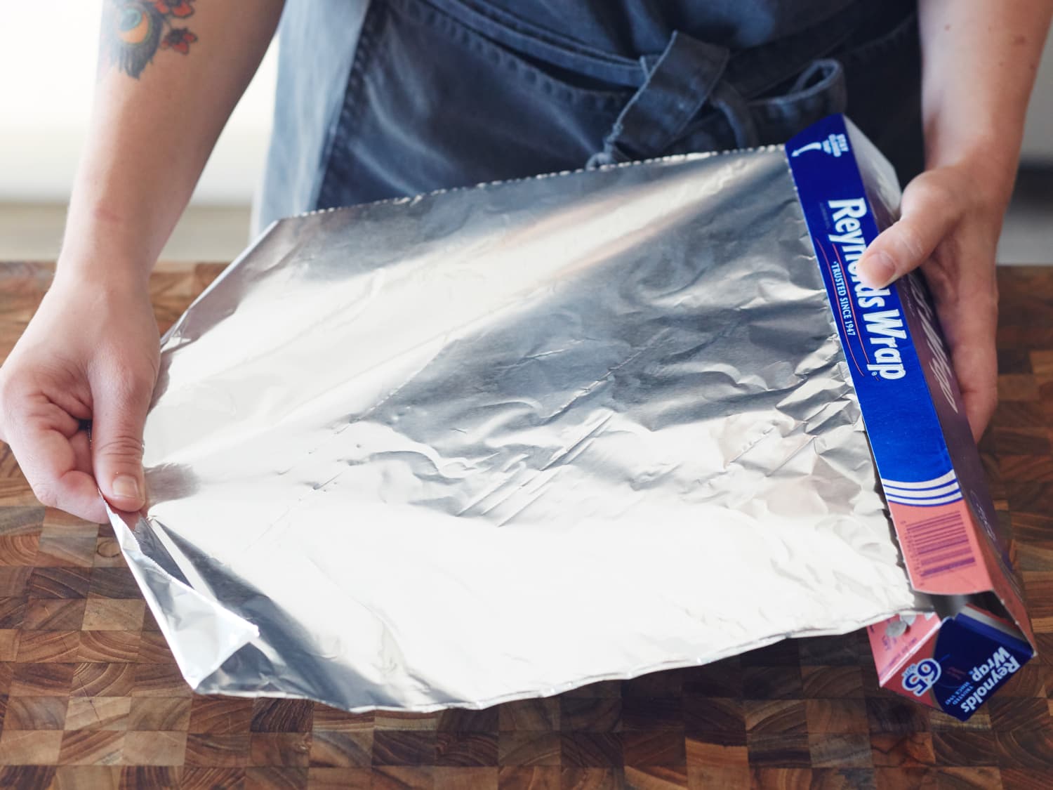 What is the Difference Between Aluminum Foil and Tin Foil