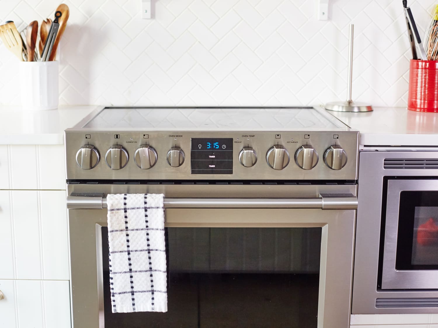 Likeur twijfel Numeriek Everything You Need To Know About Convection Oven | Kitchn