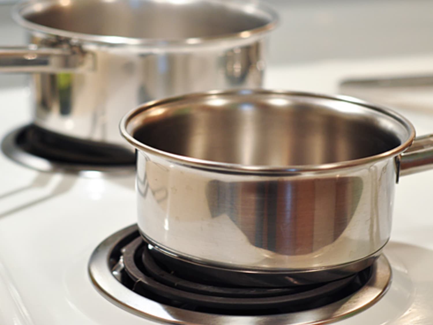 This Is How to Cook Well With an Electric Stove
