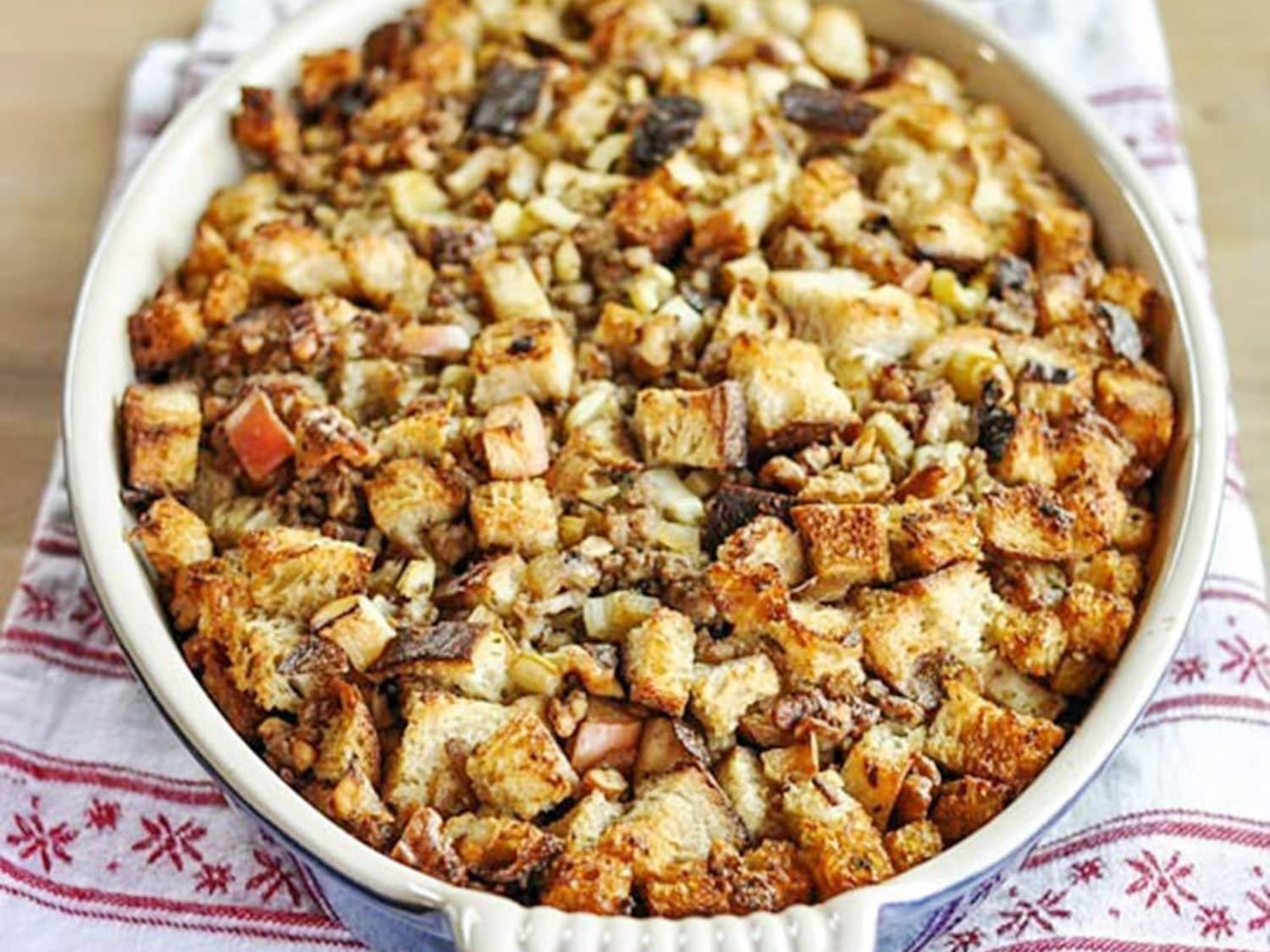 Easy Stuffing Recipe With Sausage And Nuts Kitchn