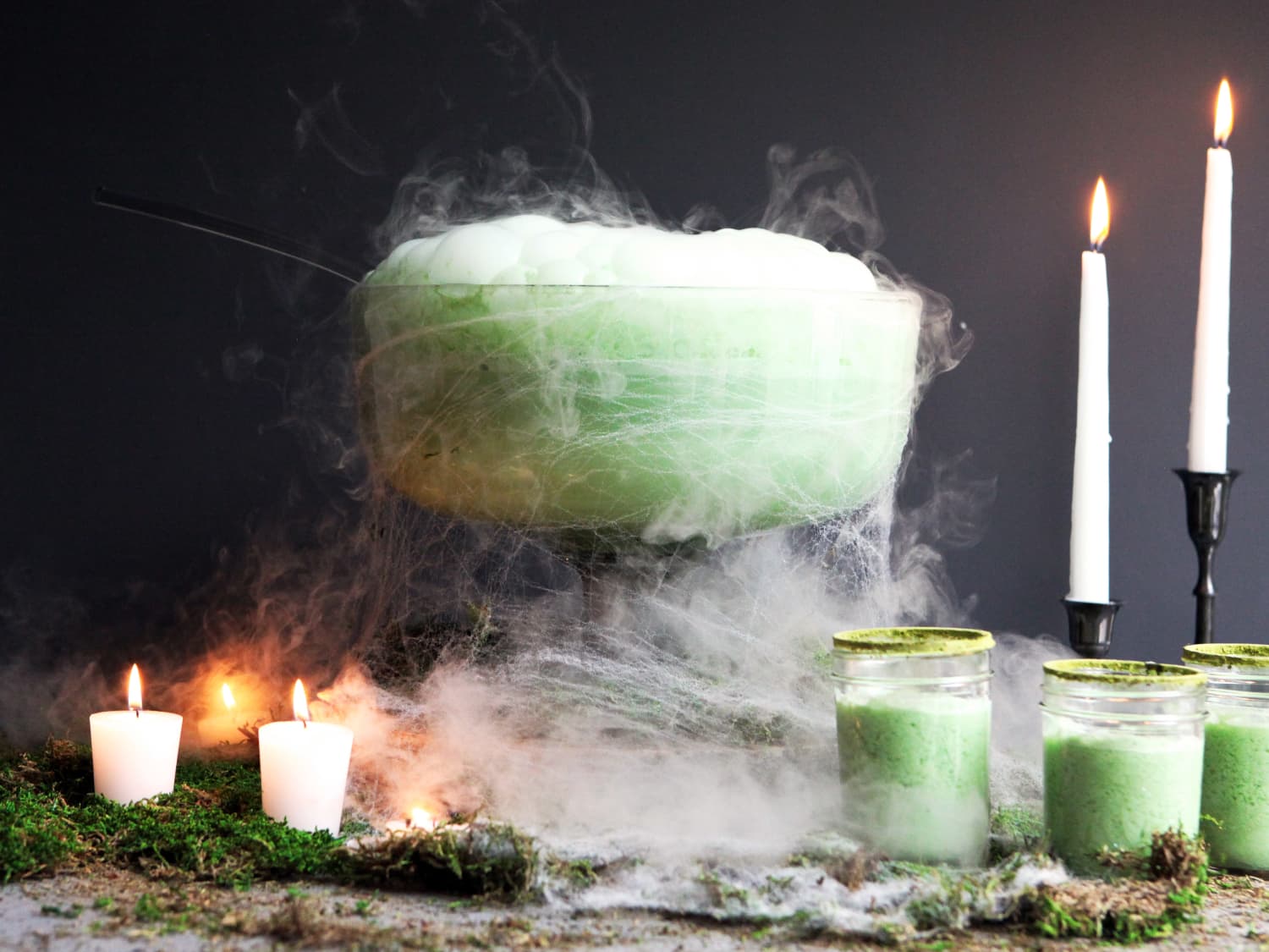 How to Use Dry Ice for Halloween Party Drinks - Dry Ice Corp