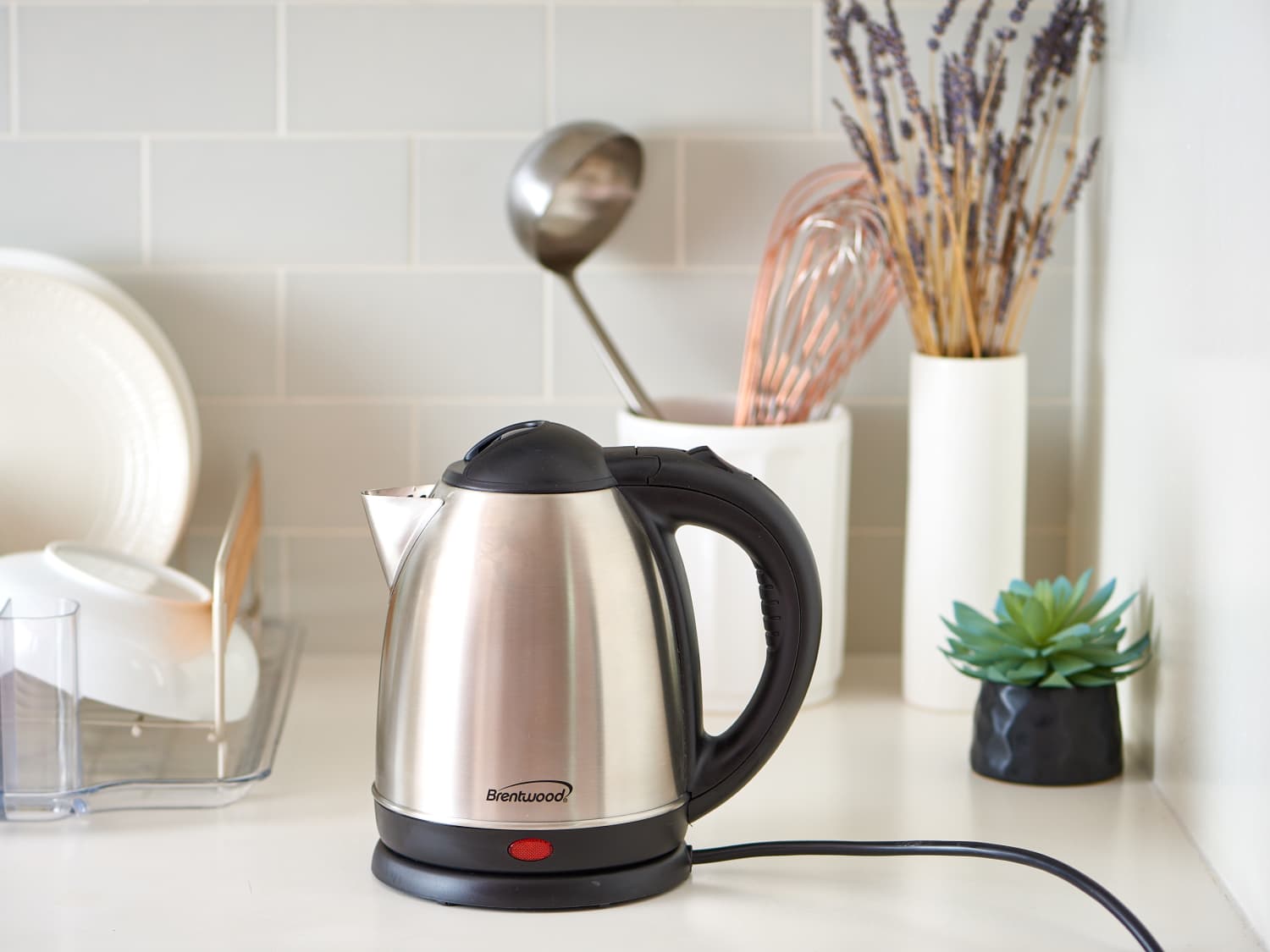 koel Formulering Dij How To Clean an Electric Kettle | Kitchn