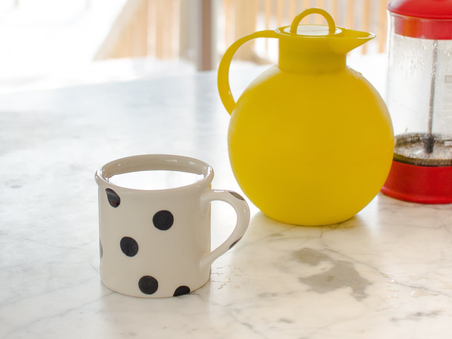 My Winter Morning Coffee Ritual: Preheat the Mug to Keep Coffee