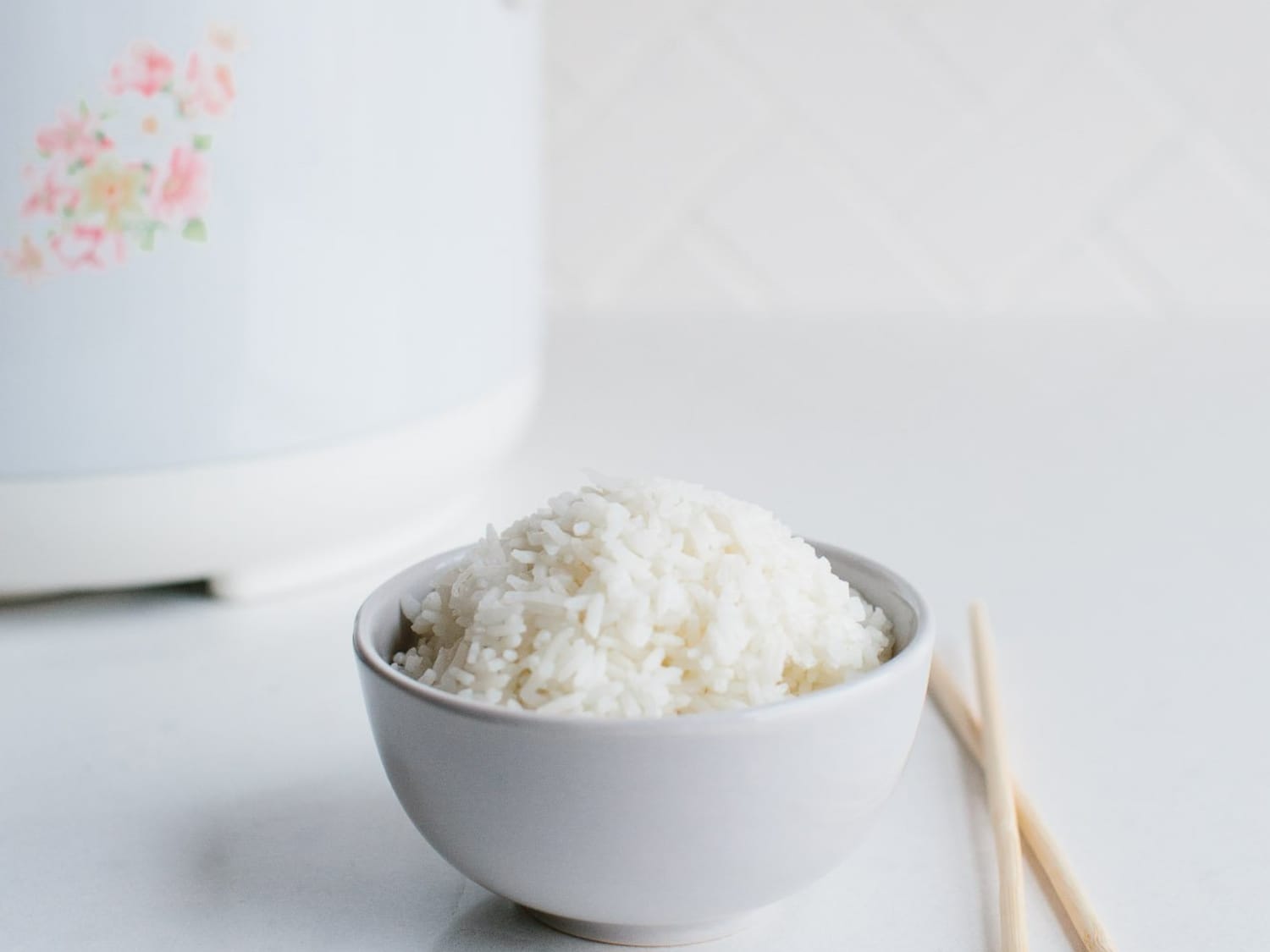 How To Make Rice in a Rice Cooker (5-Step Recipe)