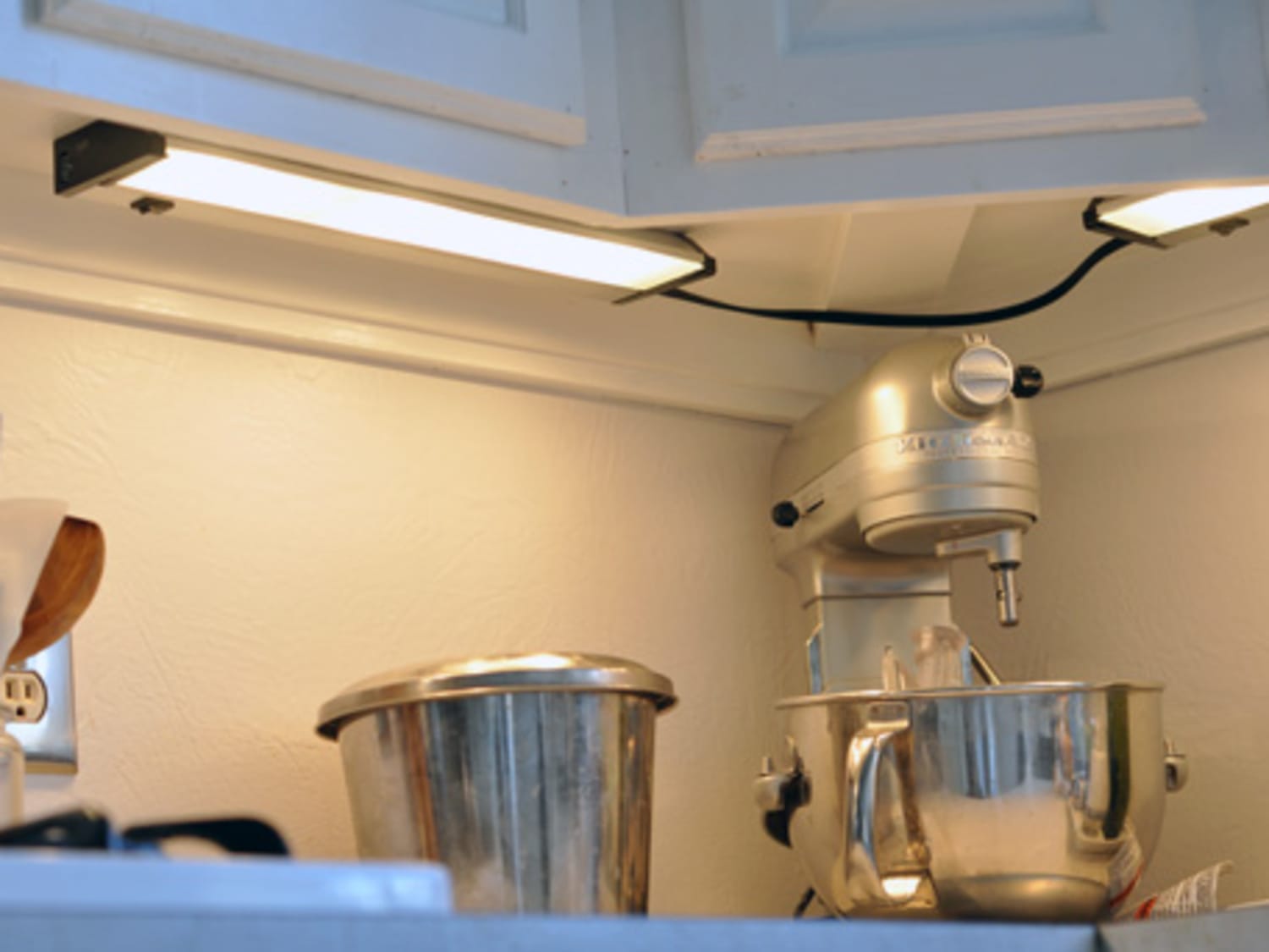 Everything You Need to Know About Under Cabinet Lighting