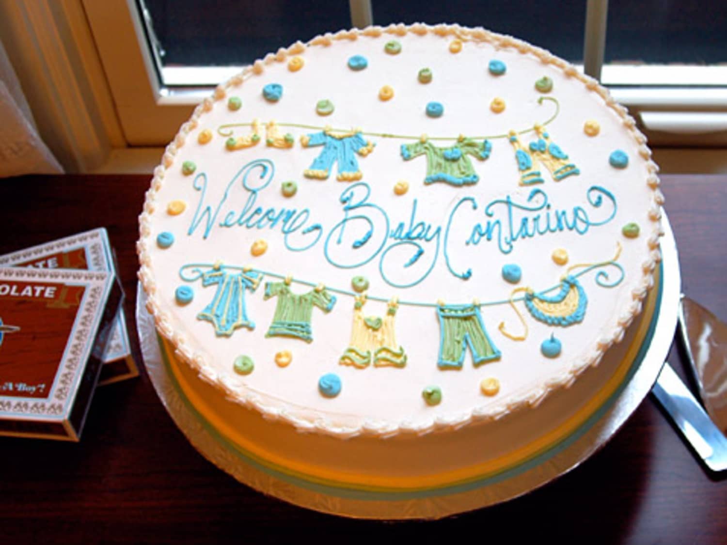 Cake Decorating: 3 Tips For Writing Messages With Icing | Kitchn
