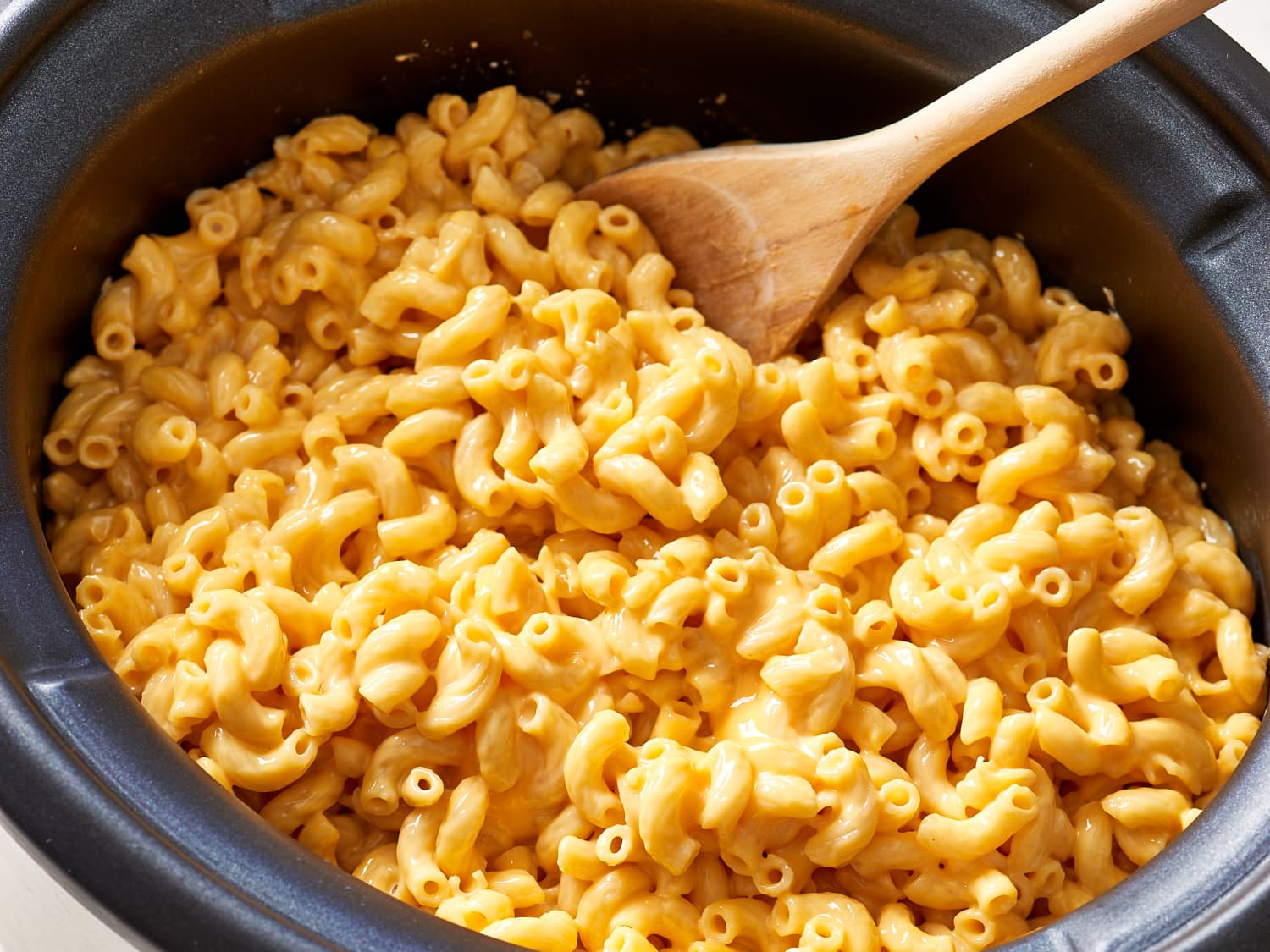 Easy Slow Cooker Mac And Cheese Kitchn