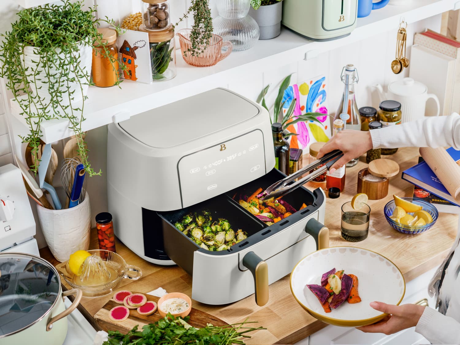 Unboxing the Drew Barrymore Air Fryer from Walmart (cuz your kitchen can be  just as stylish as you) 