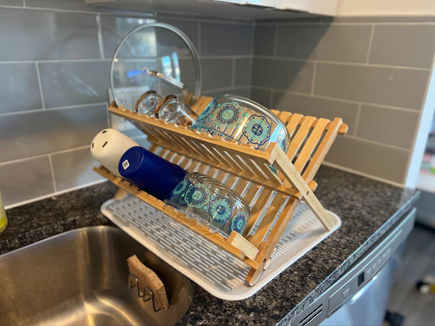 This Compact $20 Dish Rack Actually Looks Good on My Counter The