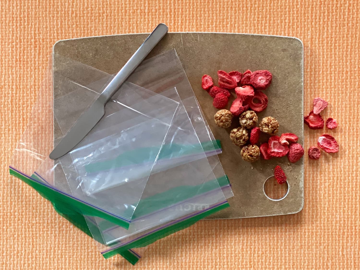 Seal plastic store bag