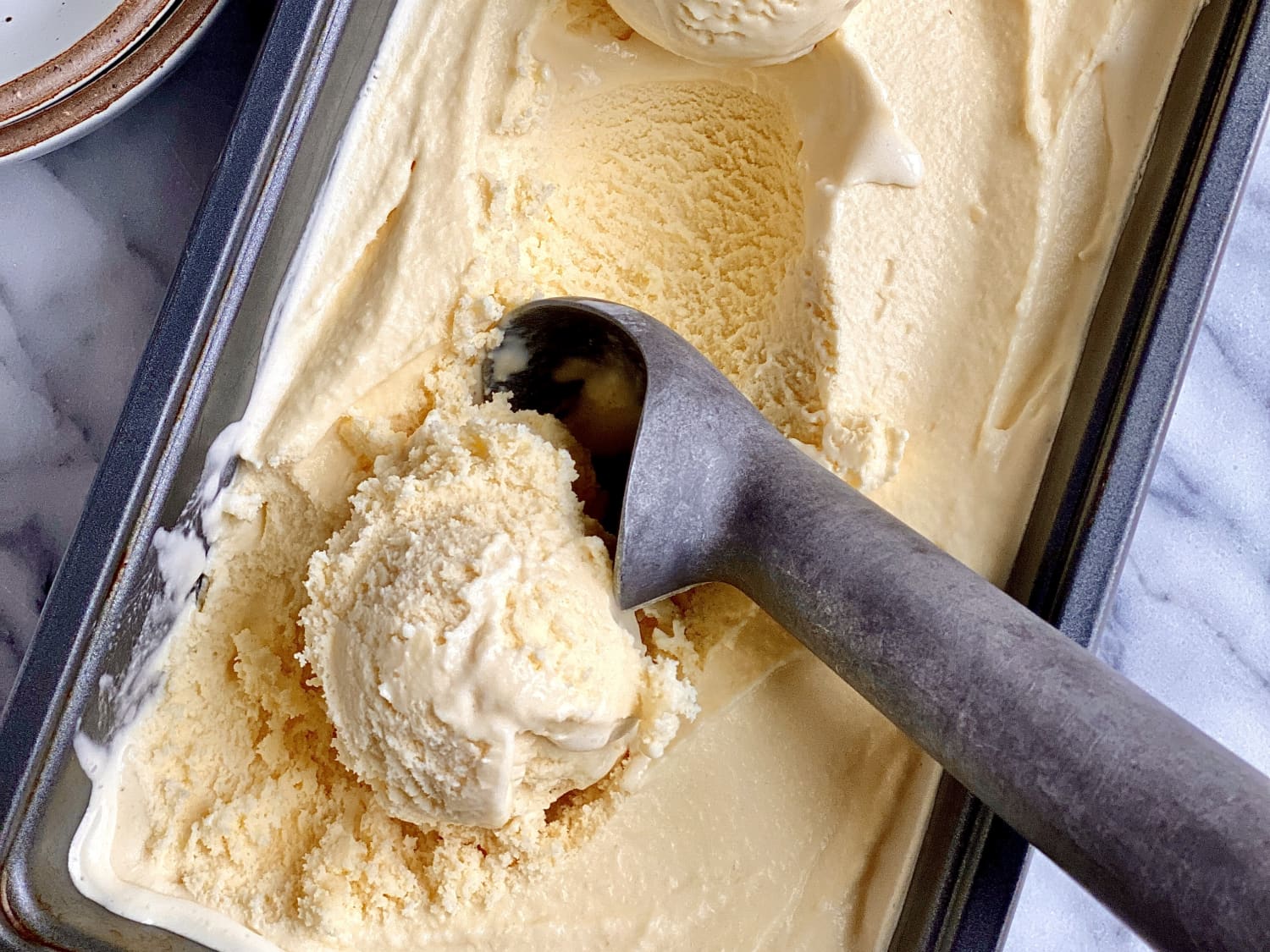 Homemade Peach Ice Cream