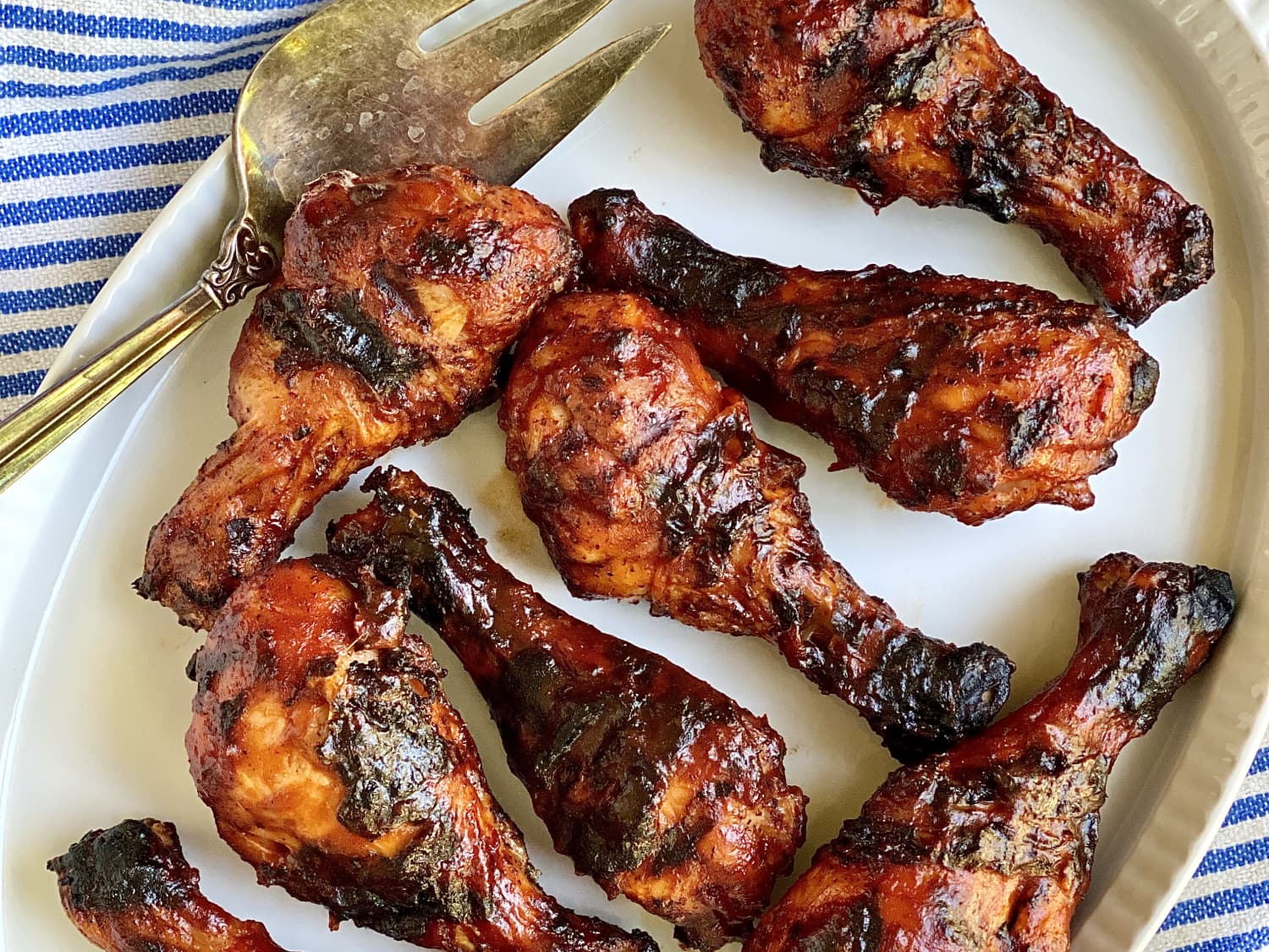 Easy Spice Rubbed Grilled Chicken Drumsticks with BBQ Sauce