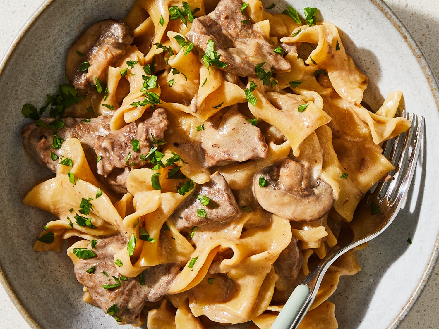 Instant pot beef outlet stroganoff with egg noodles