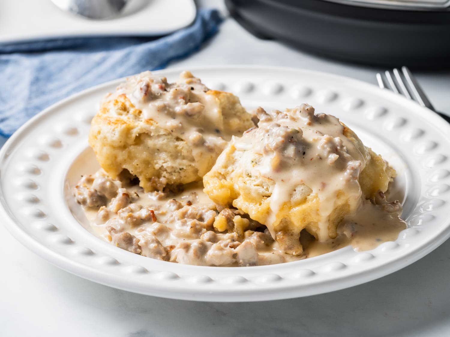 Instant Pot Biscuits and Gravy
