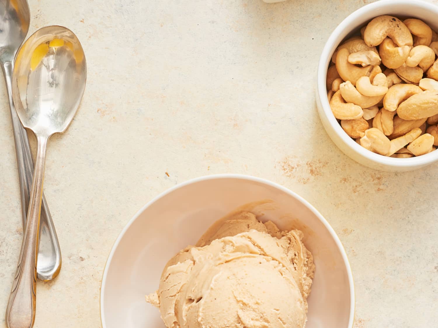 Cashew ice cream without ice cream maker 2025