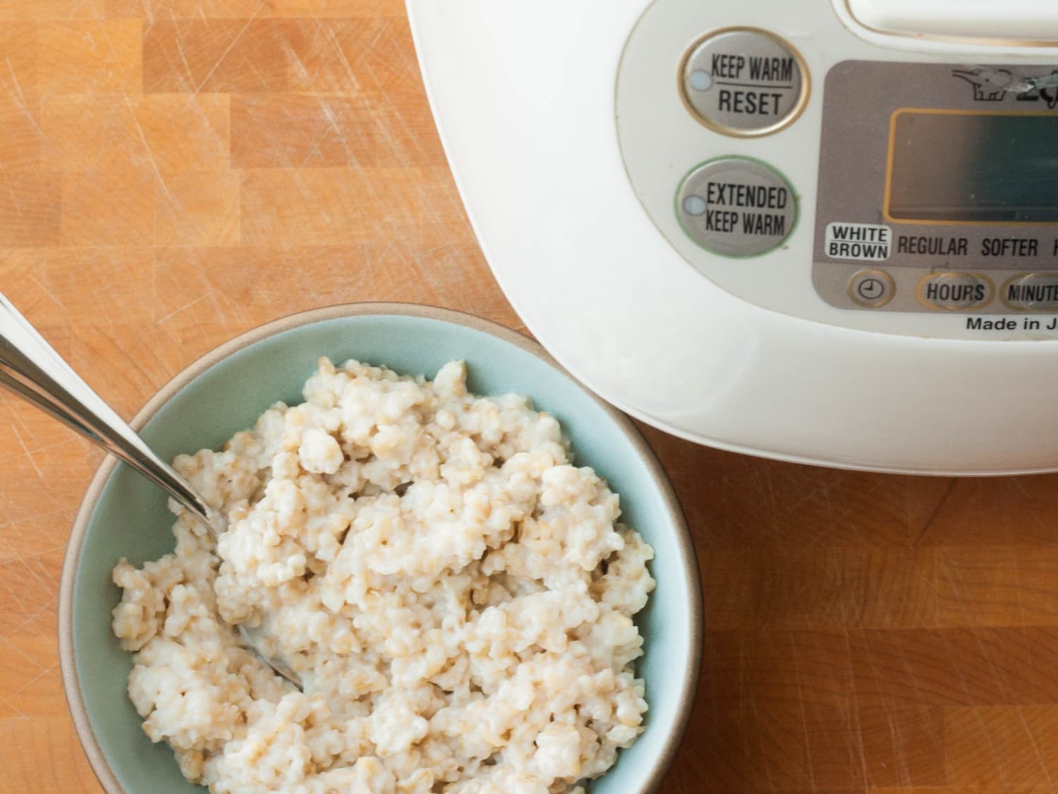 How to Make Oatmeal In a Rice Cooker Why It s Great The Kitchn