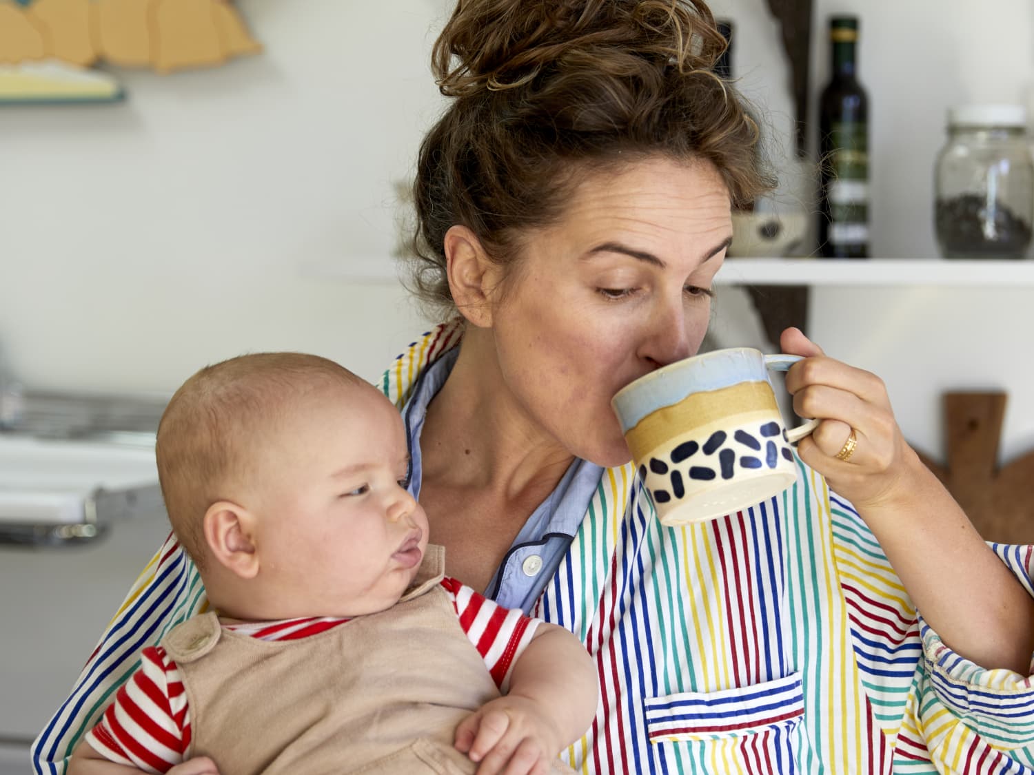 Gifts to bring new parents 2025