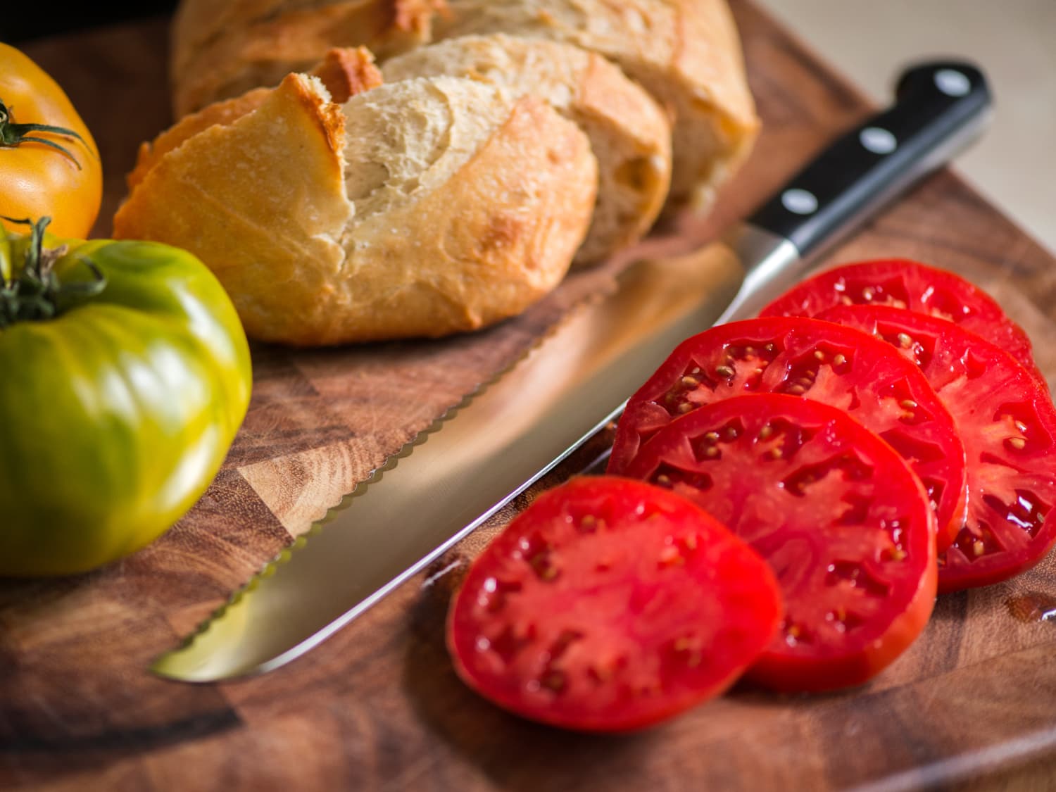Serrated on sale knife use