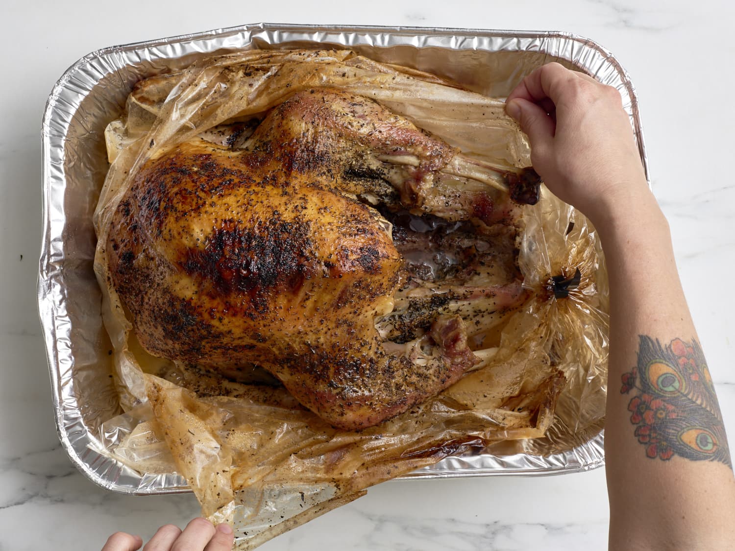 Don t Forget to Do This If You re Roasting Turkey in a Foil Pan