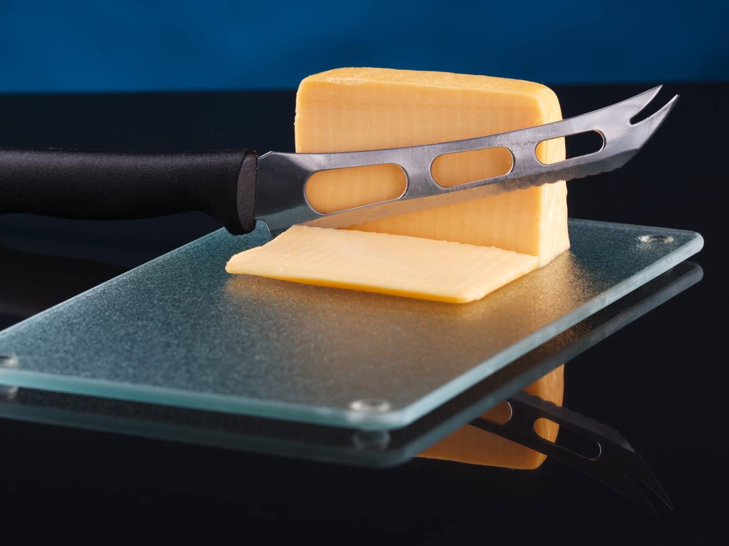 Cutting clearance board glass
