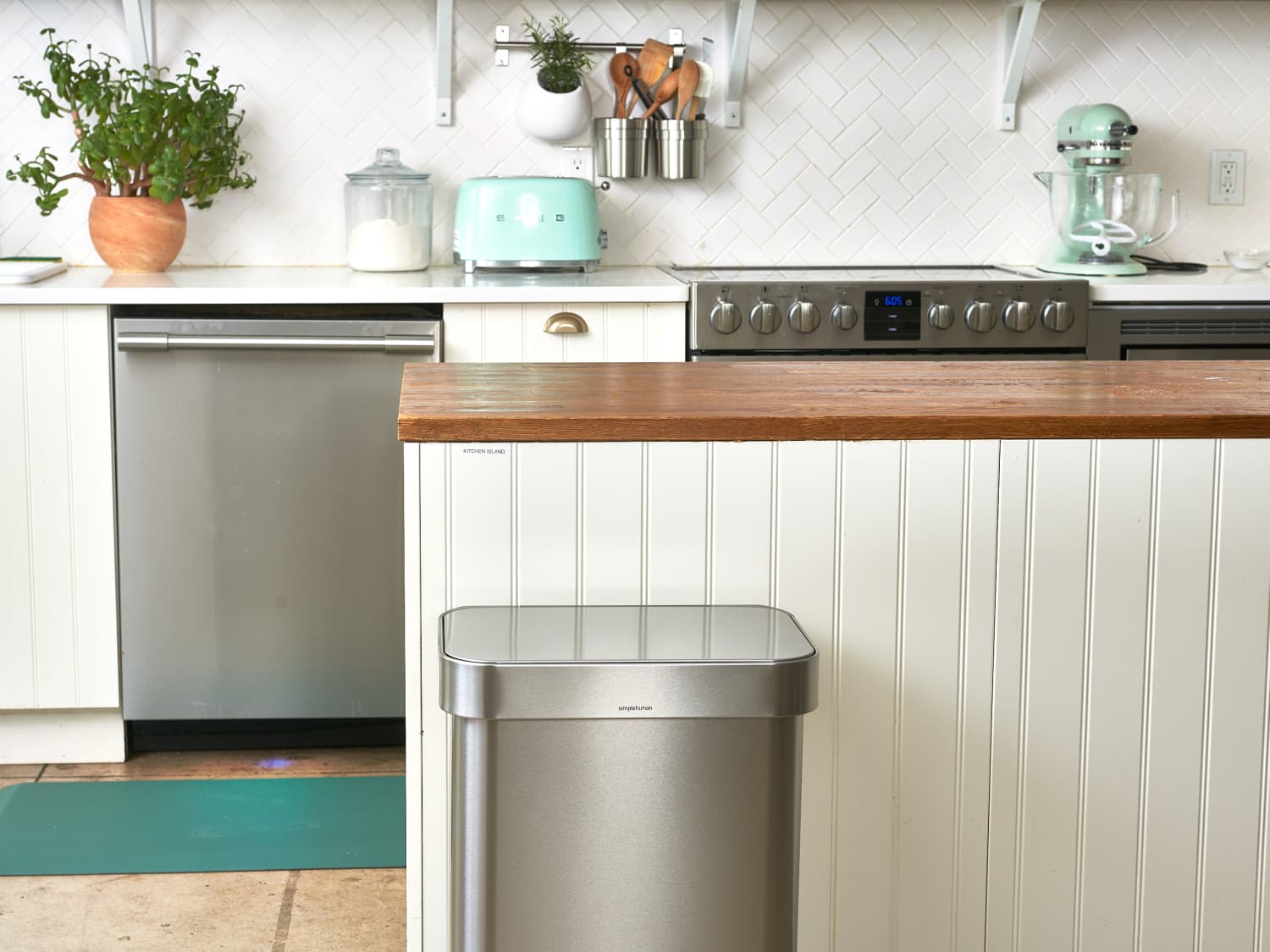 Kitchen trash can sale