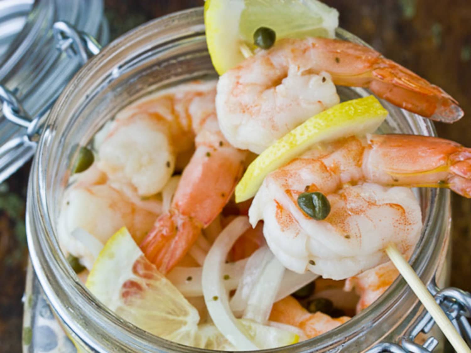Best Cold Marinated Shrimp Recipe / Remove from the water, rinse under