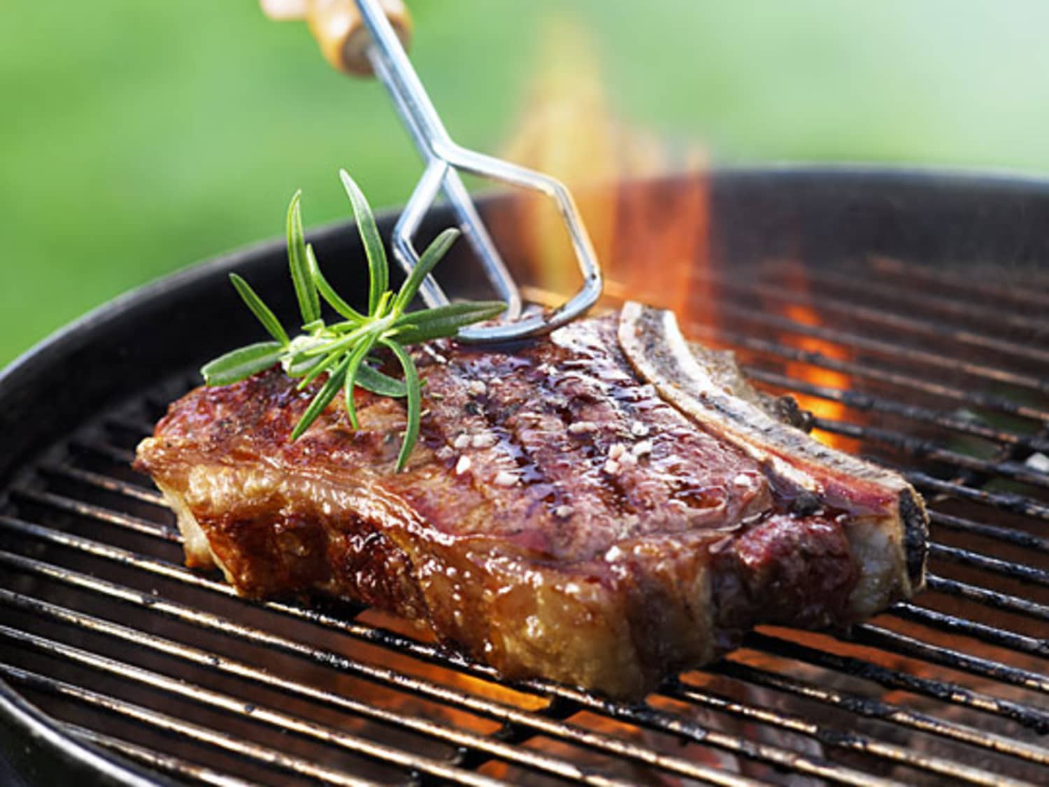 Preparing steak for discount grilling