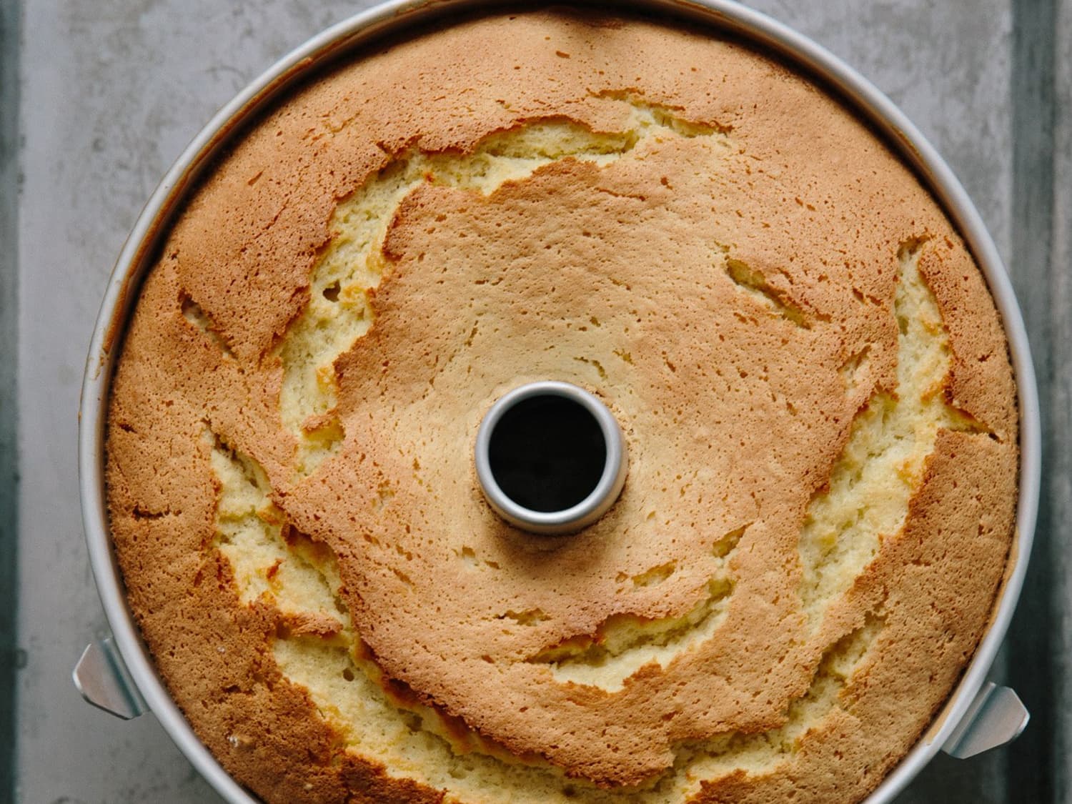 Chiffon cake sales without tube pan