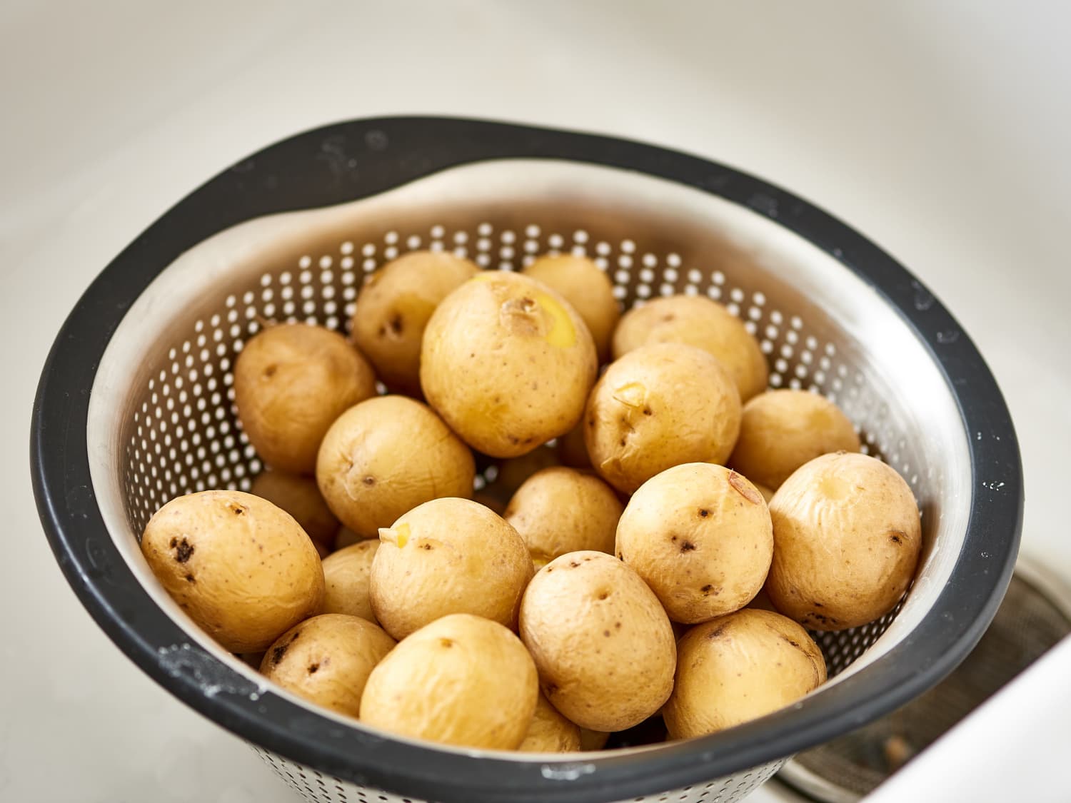 Peel potatoes fast sale