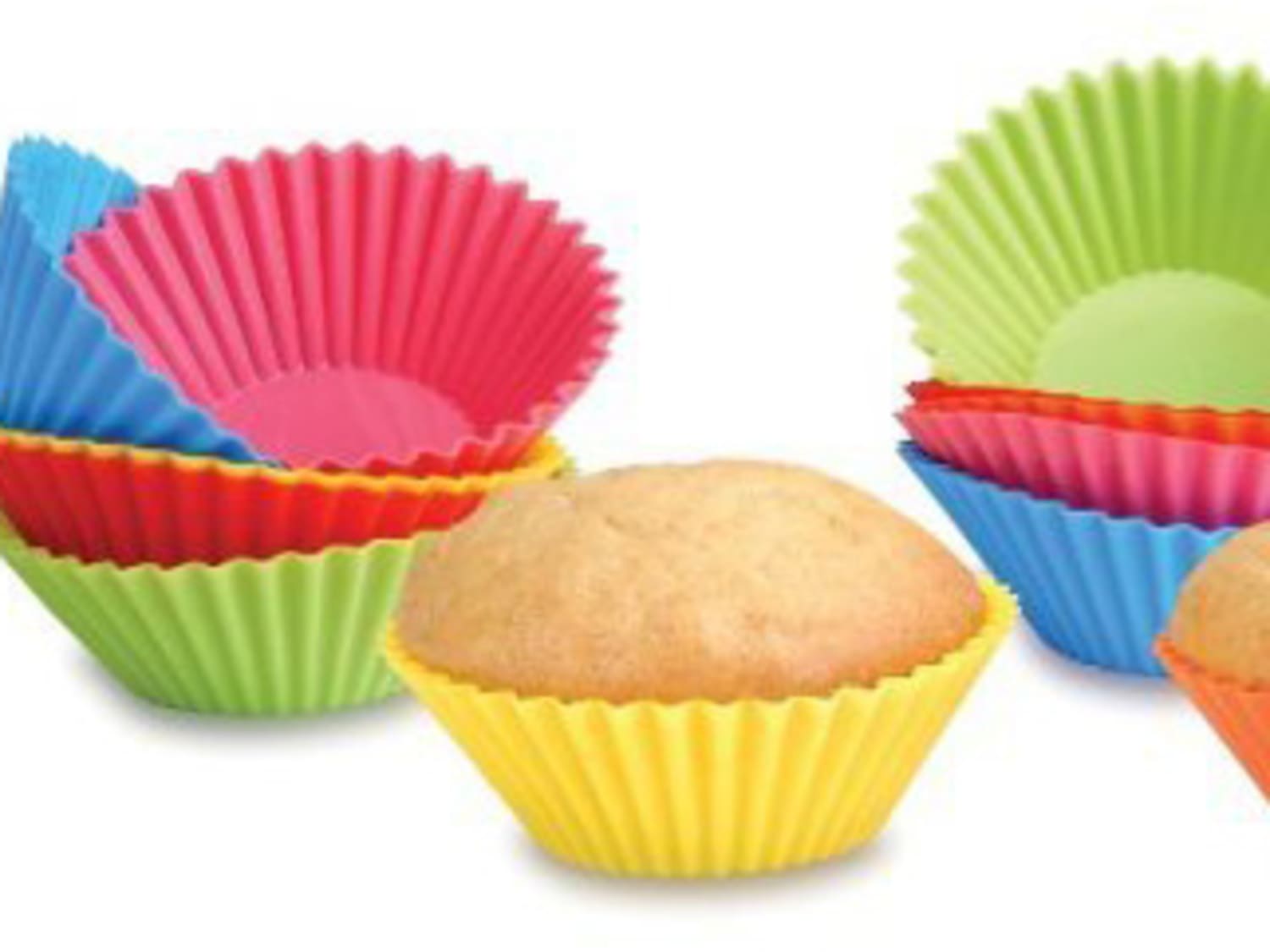 Rubber outlet cupcake pan
