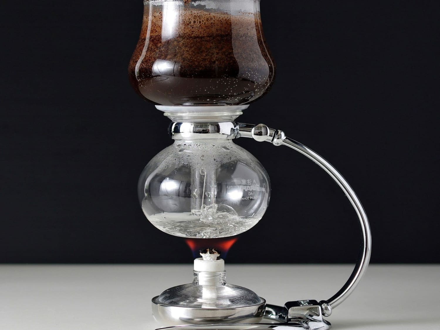 All About Siphon Coffee Makers The Kitchn