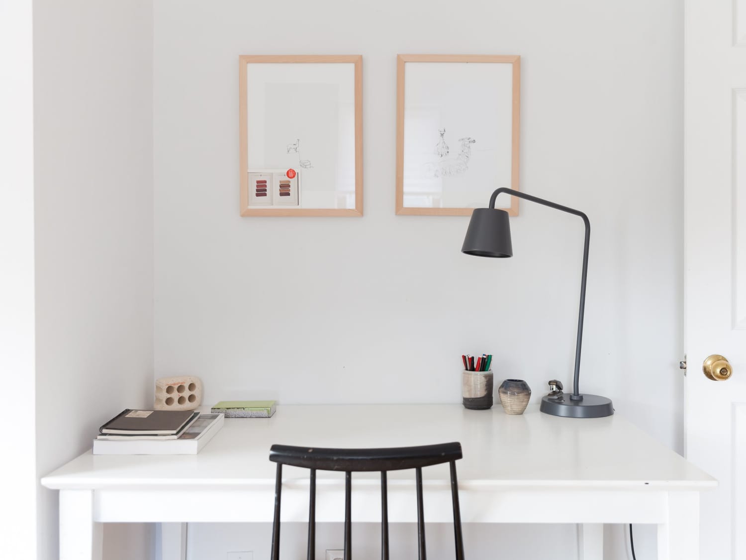 10 of Our Favorite Small Space Desks