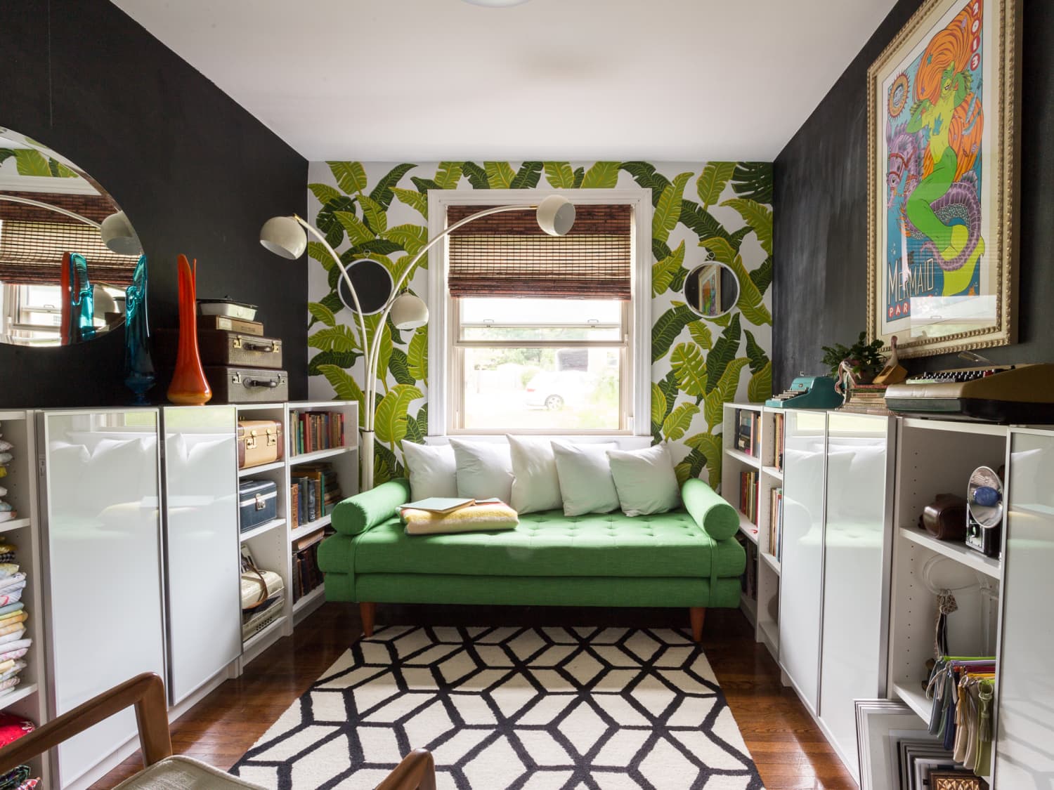 10 Wallpaper Ideas for Small Spaces | Apartment Therapy