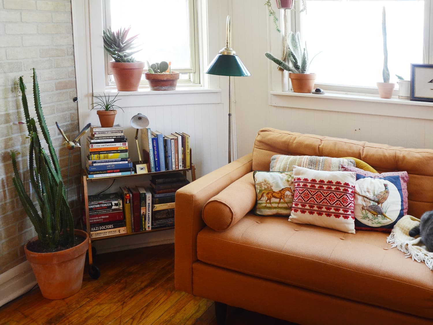 Best Sofas Under 500 Cheap Comfortable Couches Apartment Therapy