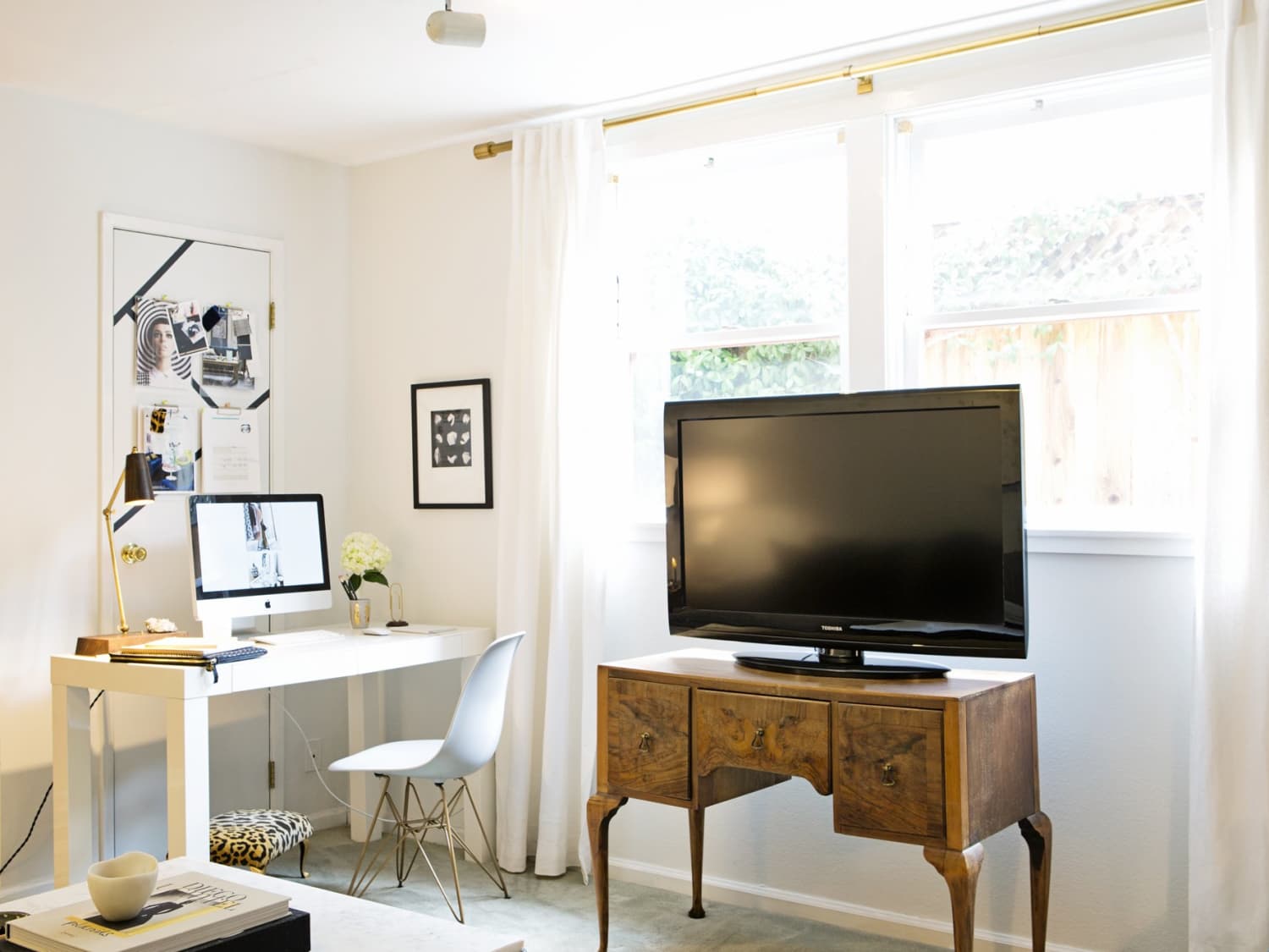 20 Home Office Essentials for the Perfect Work-From-Home Space