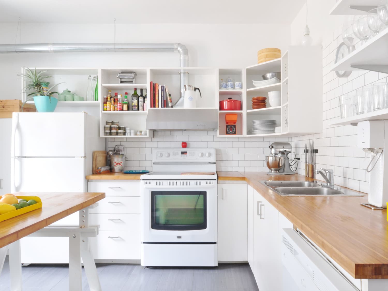 Cleaning Kitchen Cabinets How To Clean Wood Painted Cabinets The Best Way Apartment Therapy