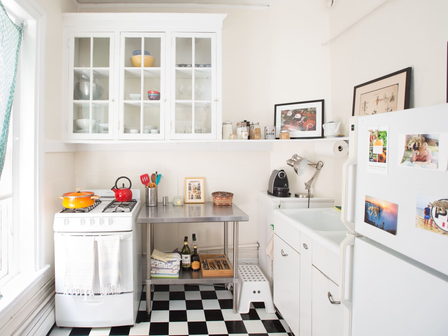 The Best Tiny Kitchens on Apartment Therapy