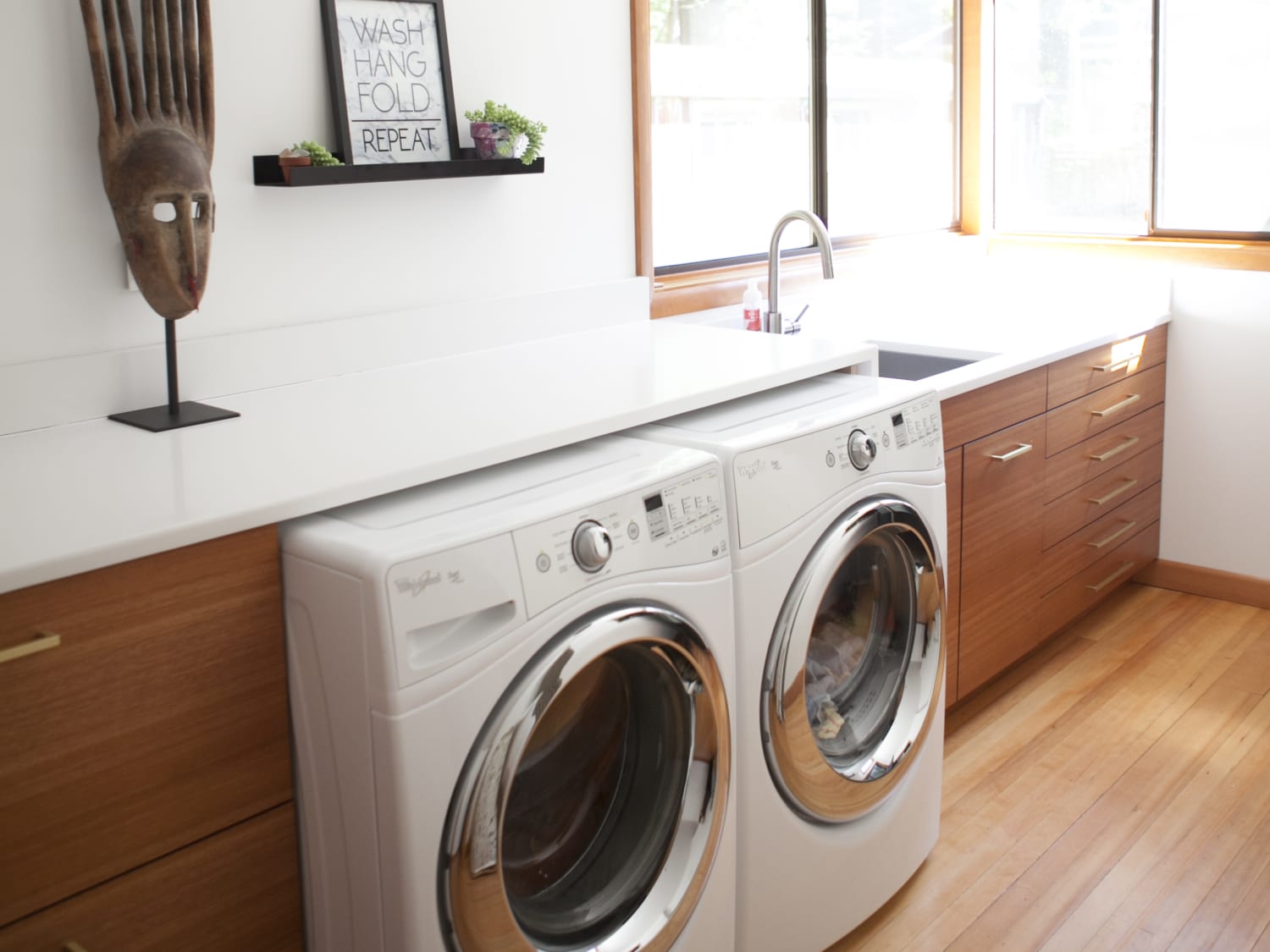 Can You Wash Cleaning Towels and Rags With Clothes?