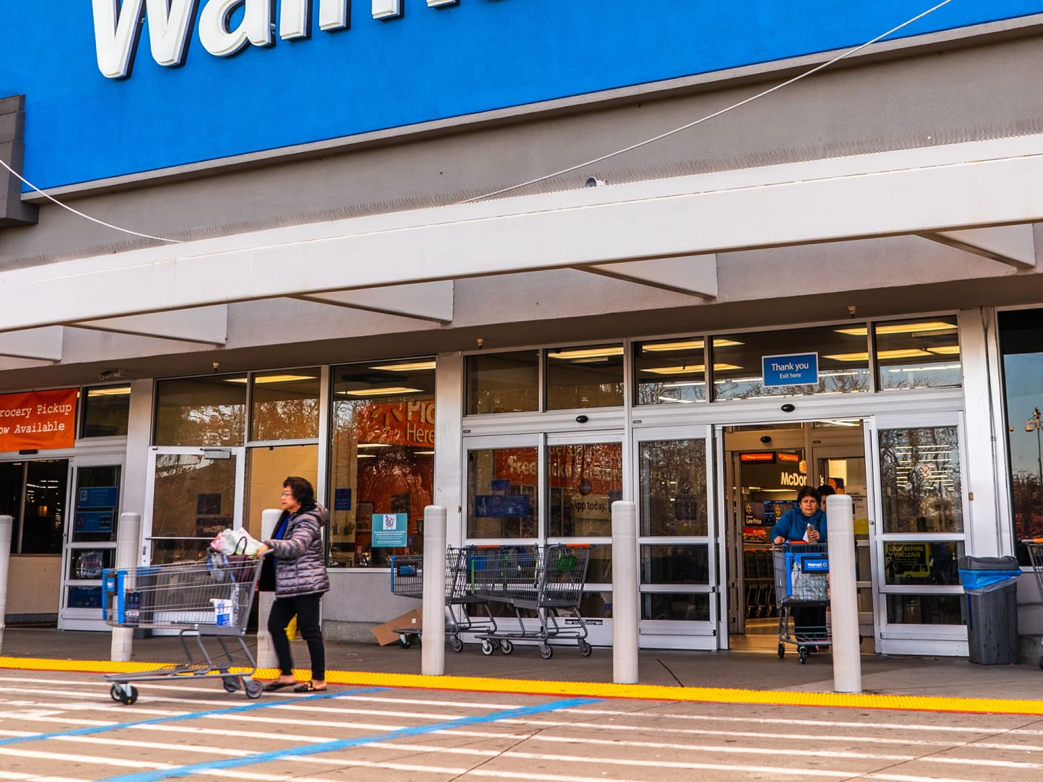 What Are Walmart's 2023 Memorial Day Hours? — Walmart's Holiday Hours