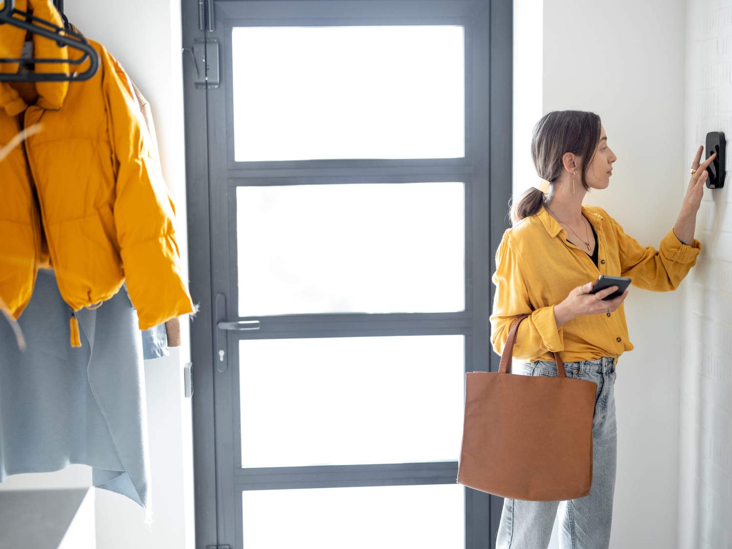 How Much Should I Pay a House Sitter 7 Things to Consider