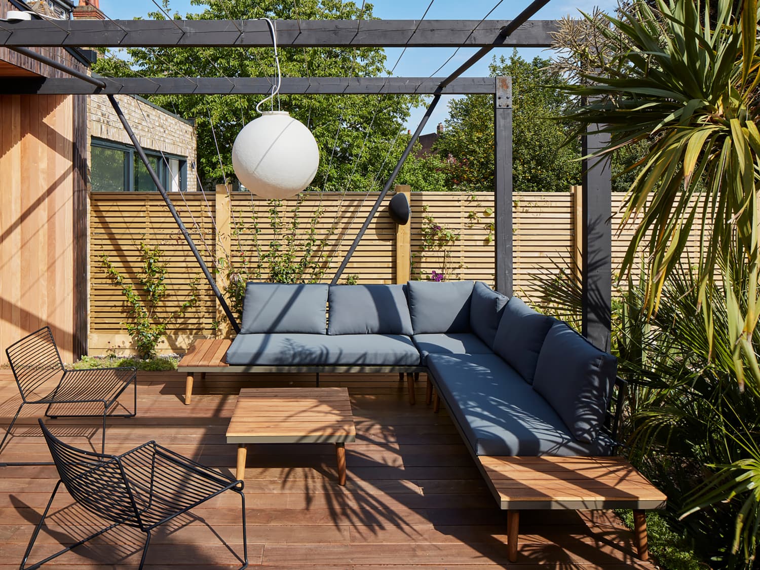 アート・デザイン・音楽 Best Designed Outdoor Living アート・デザイン・音楽 Living Best Designed Outdoor