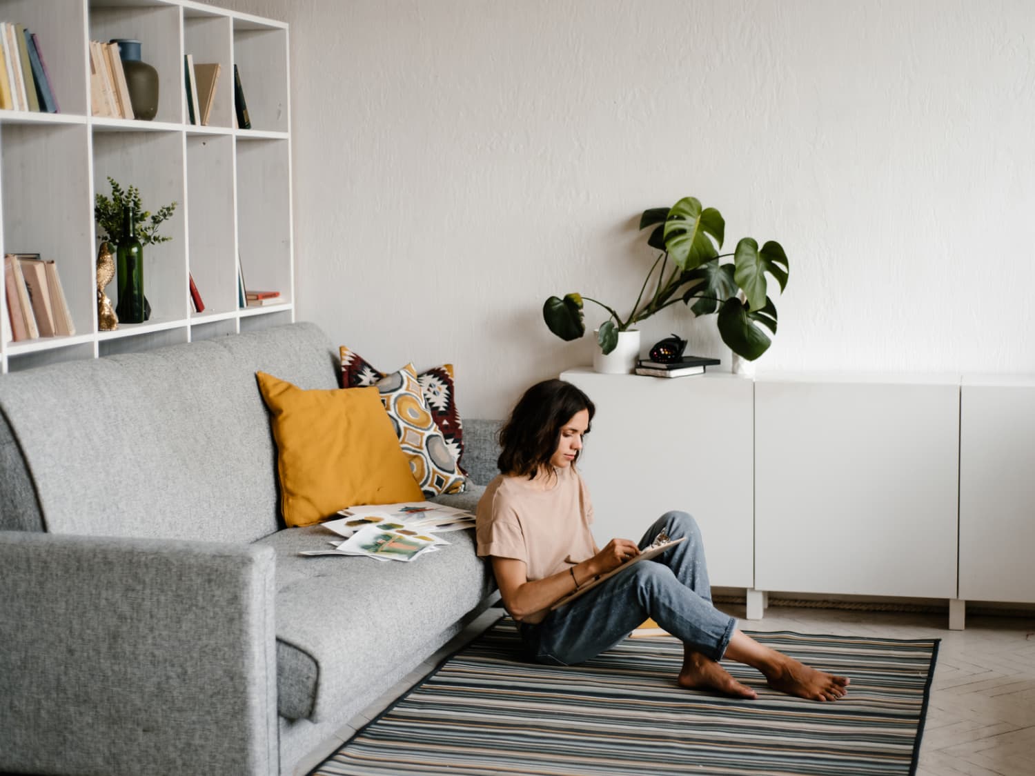 Turn bed into couch pillows on sale