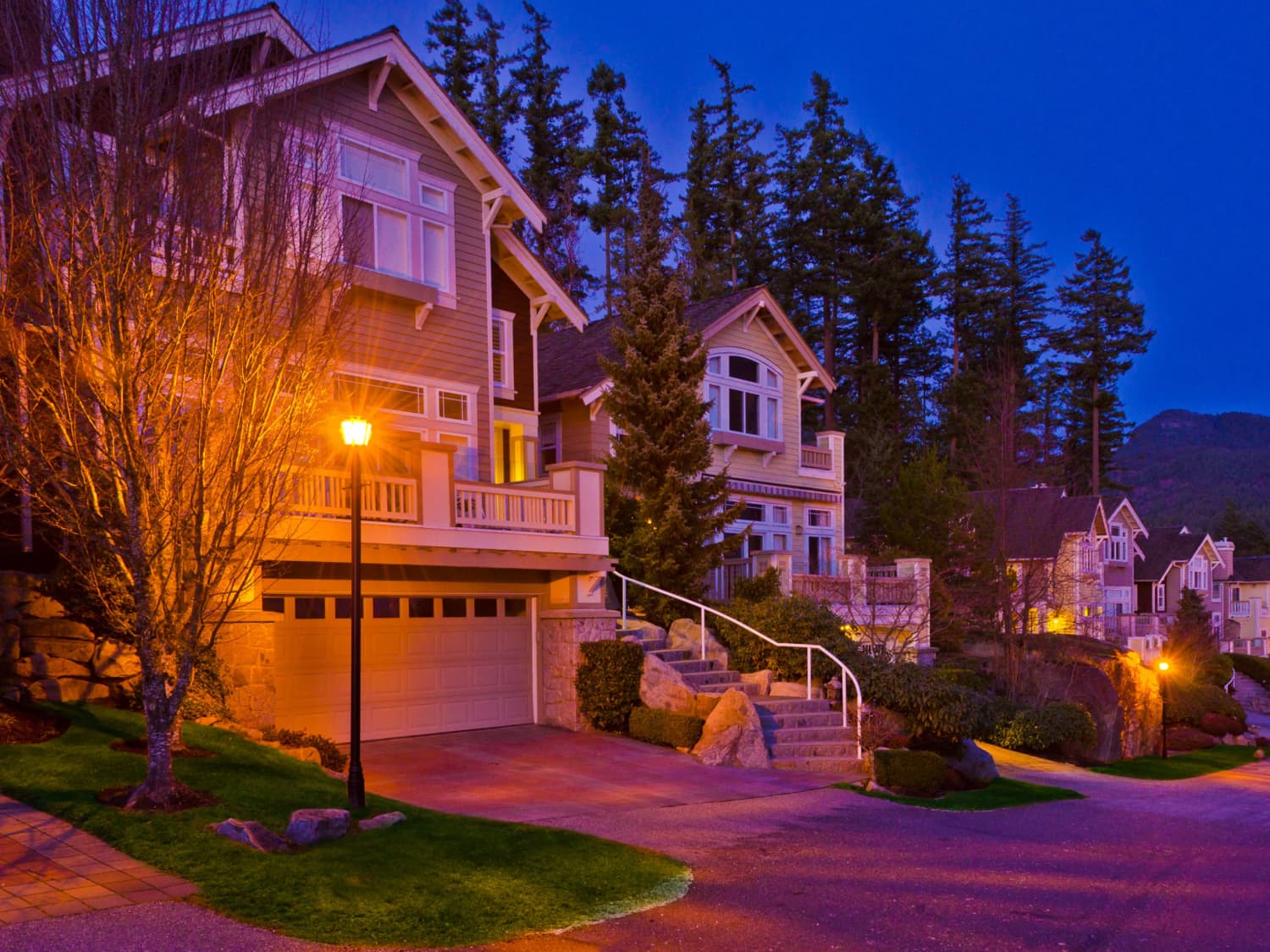 Lamp post house discount